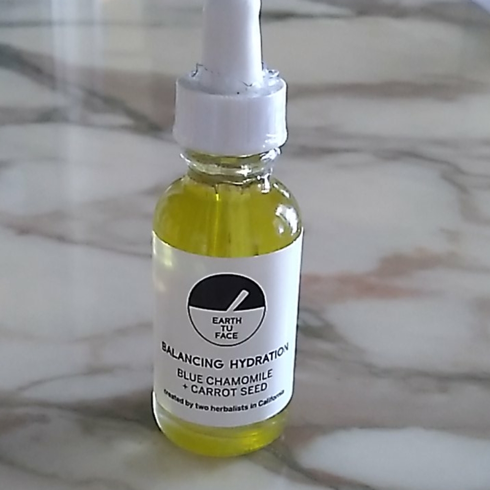 Eart Tu Face serum